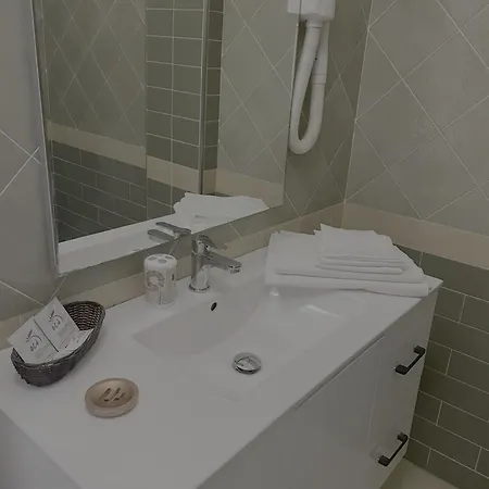 La Dea Dell'abbondanza Agropoli